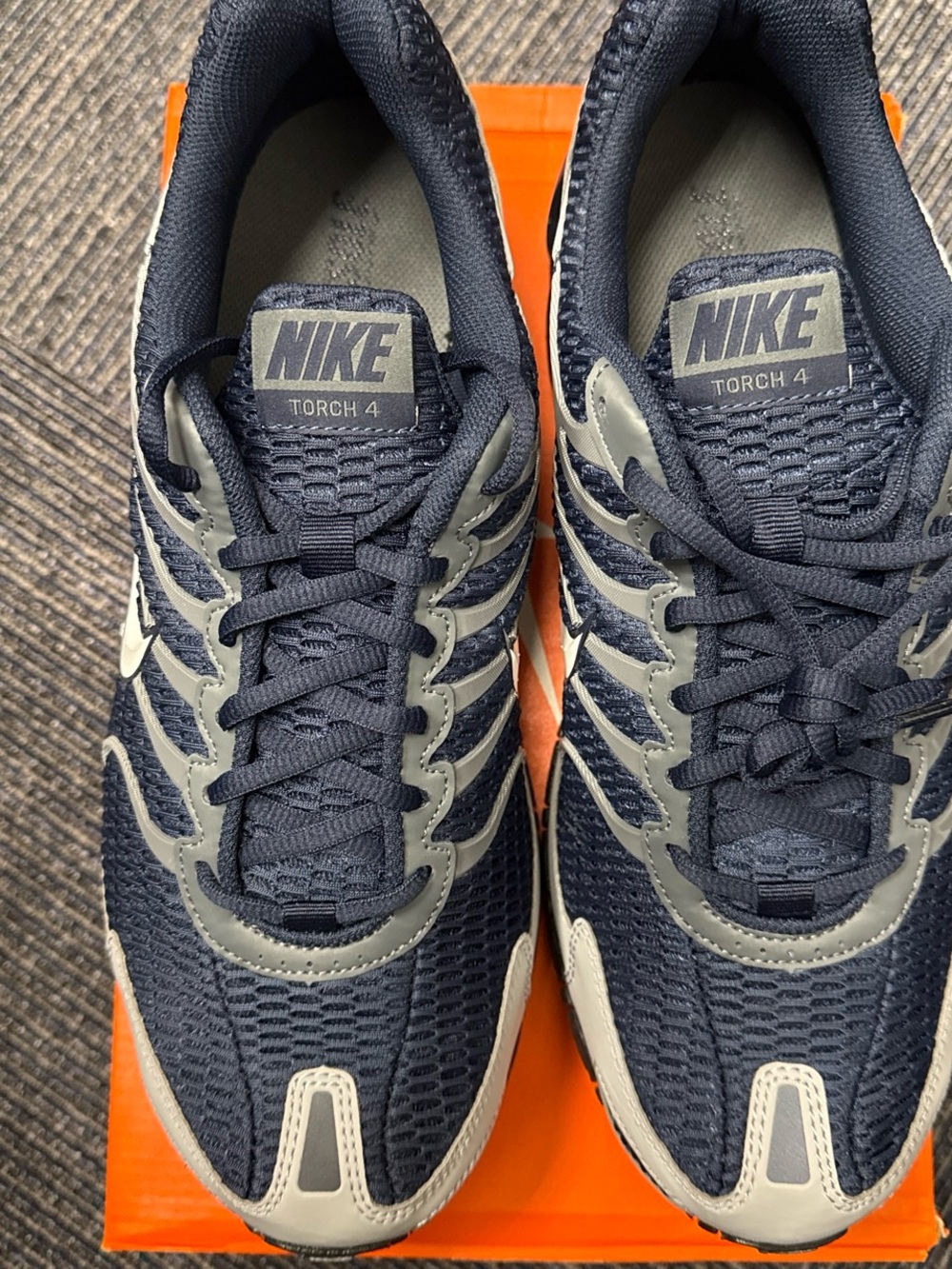 Nike Air Max Torch 4 Obsidian Wolf Gray Men's Air Running Sneakers - Picture 2 of 6